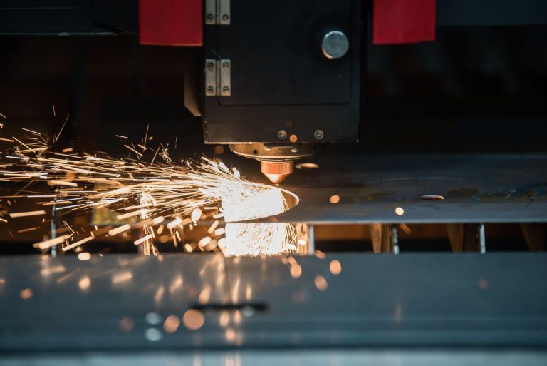 Laser cutting facility